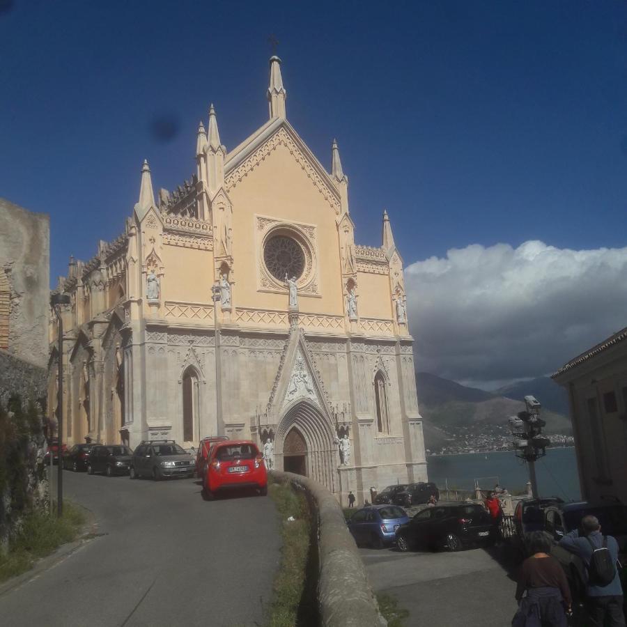 La Rosa Dei Venti Villa Gaeta Kültér fotó